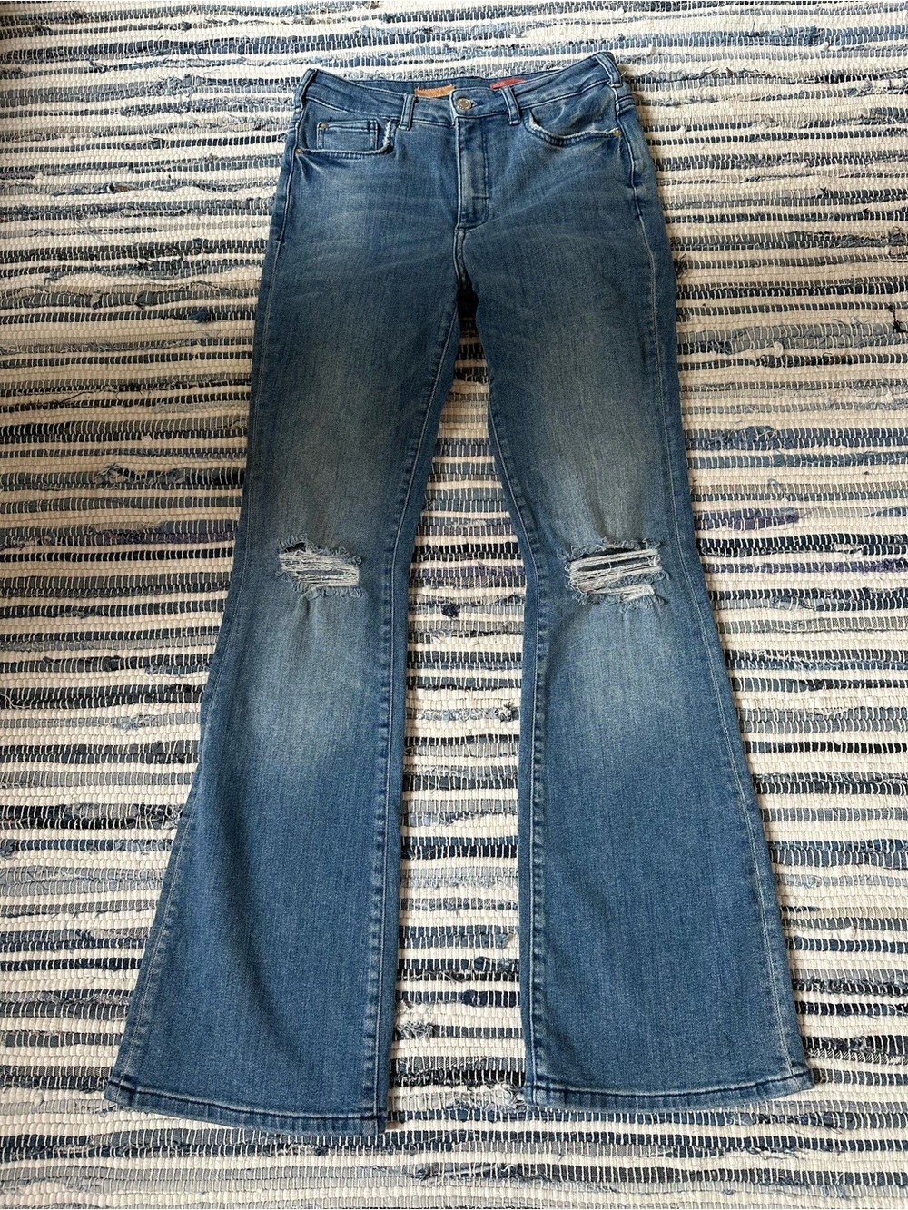 Pilcro The Icon Blue Distressed Flare Jeans Sz 26
